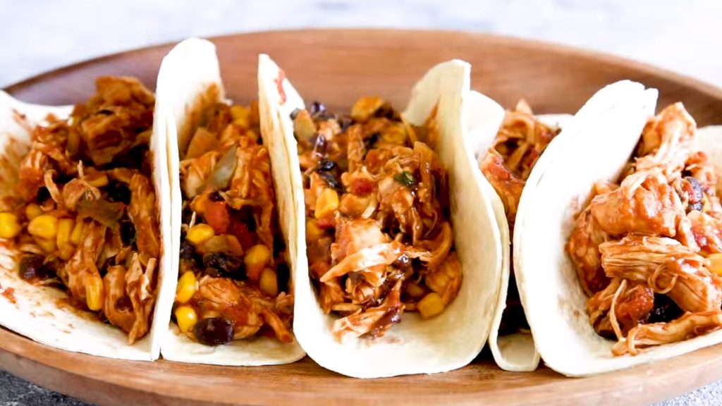 Southwestern Crockpot Chicken Tacos Countsofthenetherworld Com