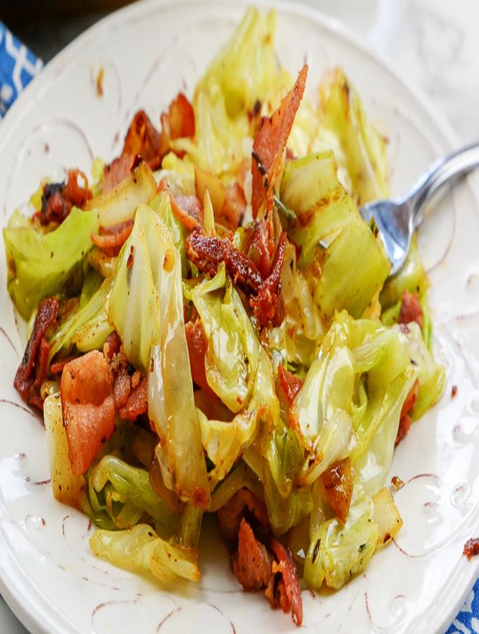 Southern Fried Cabbage with Bacon - Countsofthenetherworld.com