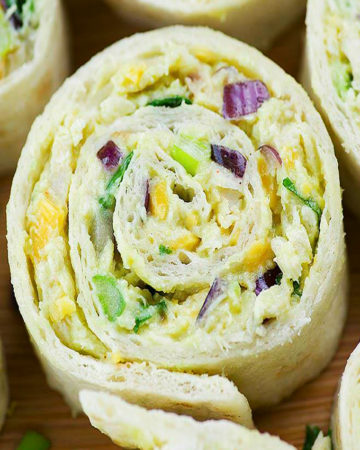 Chicken Avocado Salad Roll Ups